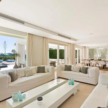 Lalonde Villa *